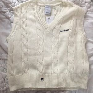 iets frans... Urban Outfitters white sweater vest